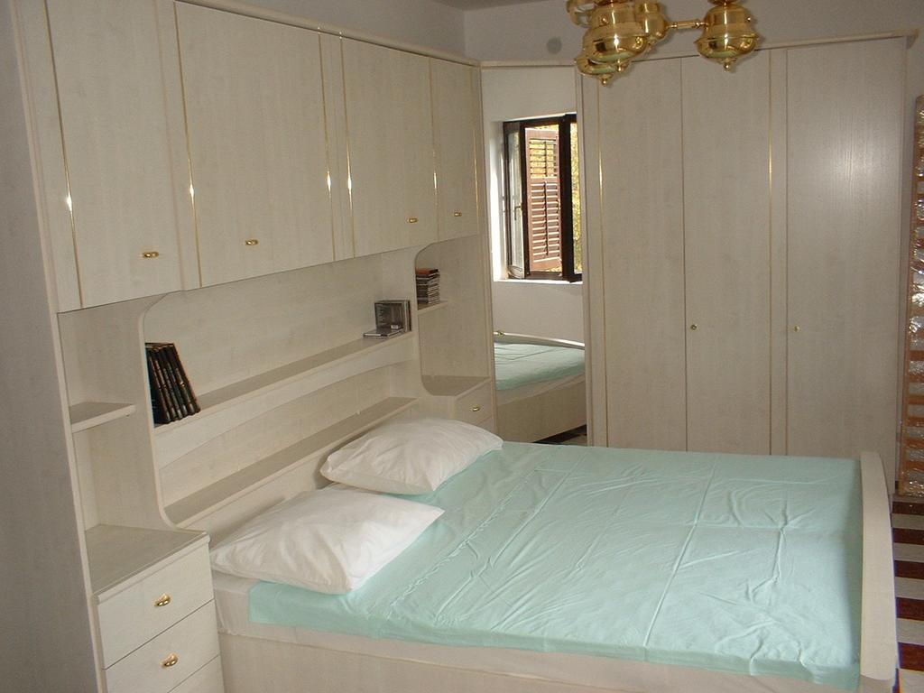 Apartment Dobrinj 1 외부 사진