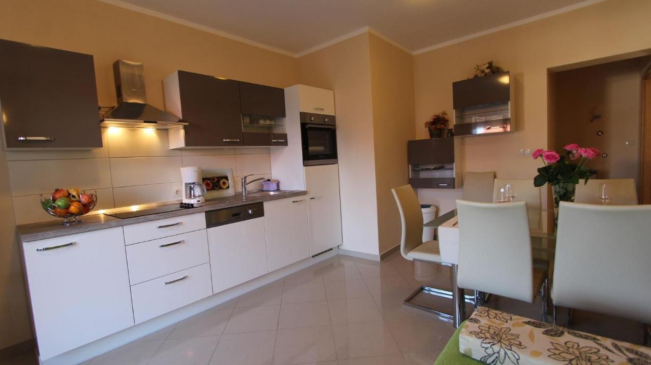 Apartment Dobrinj 1 외부 사진