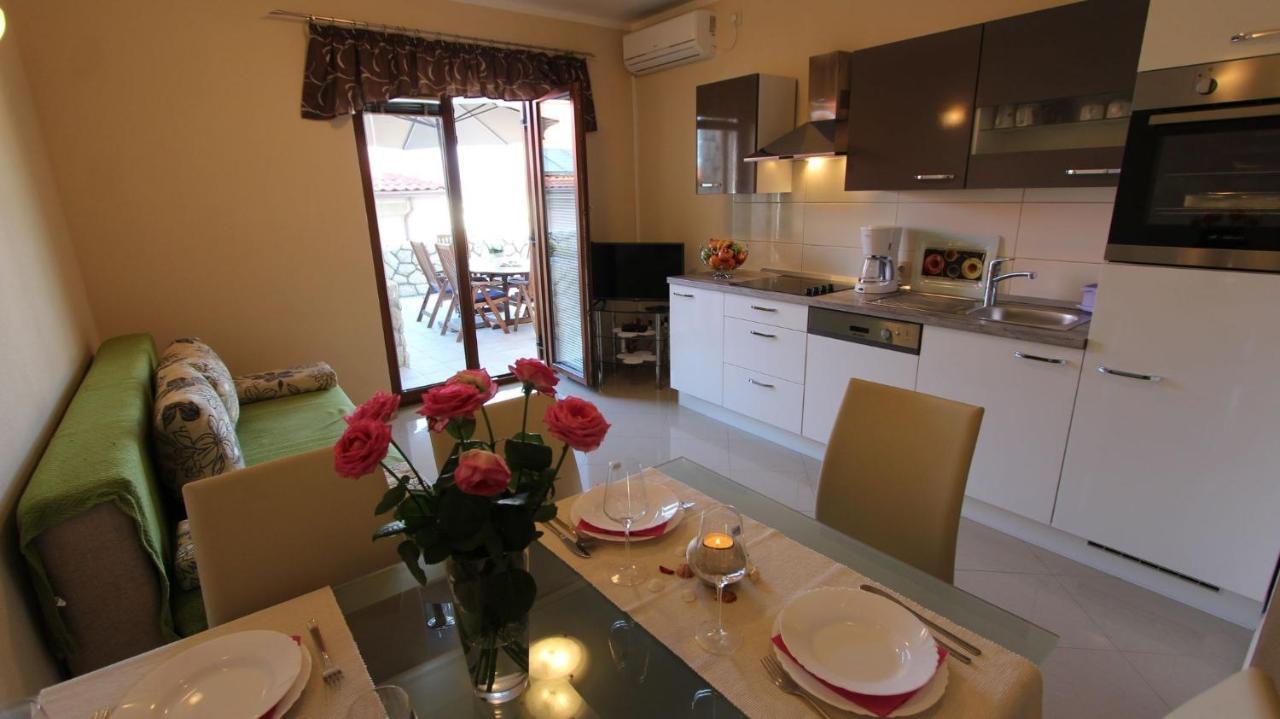 Apartment Dobrinj 1 외부 사진